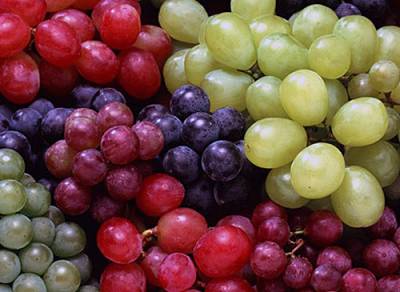 Диетолог рассказала о пользе винограда